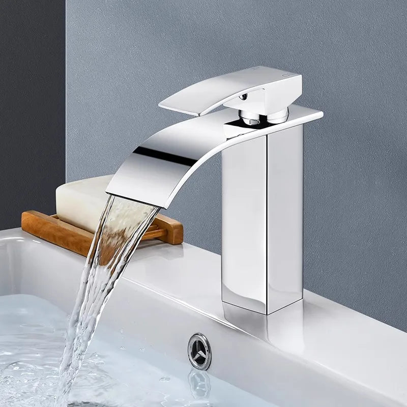 GoDesign WATERFALL BASIN FAUCET MIXER