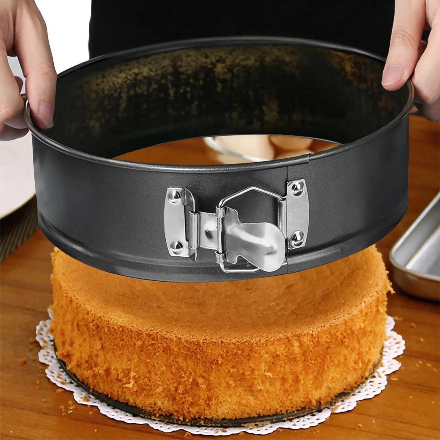 18/20/24/26/28 CM Pan Carbon Steel Baking Mold Bakeware Non Stick Spring Form Round Cake Baking Pan Cake Tool Kitchen Gadget