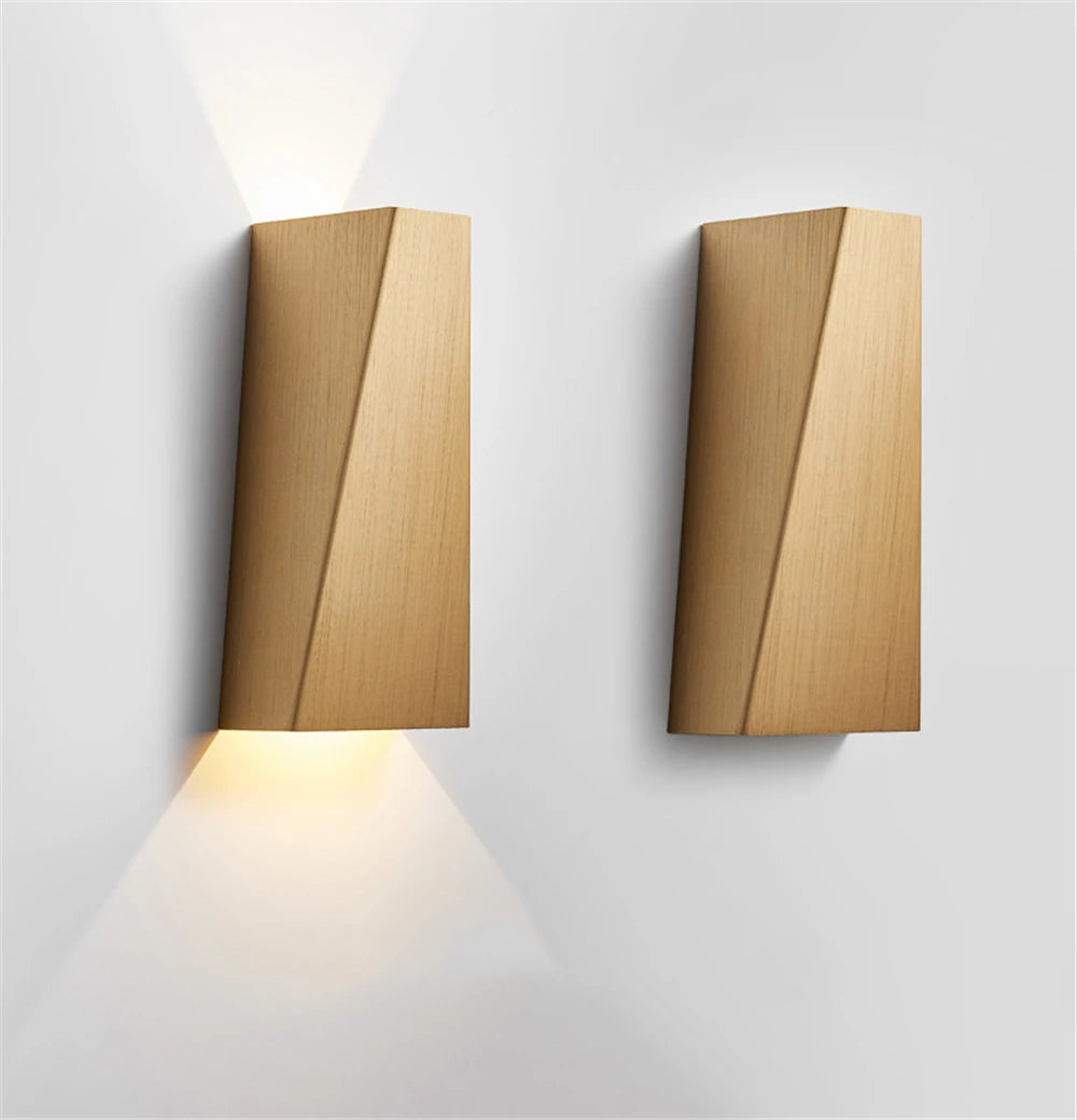 GoDesign OUTDOOR WALL LAMPS