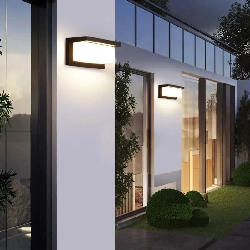 GoDesign OUTDOOR WALL LAMPS