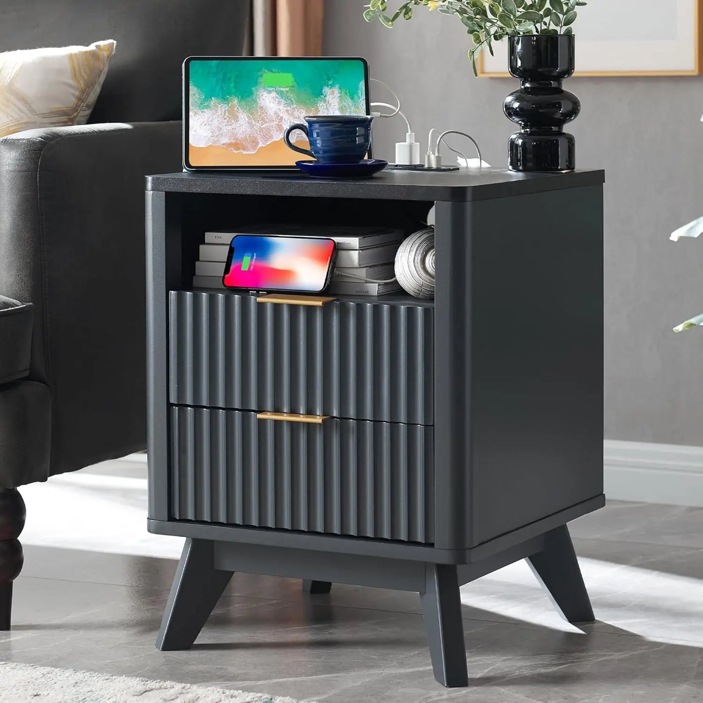 GoDesign FLUTED DRAWER BEDSIDE TABLE