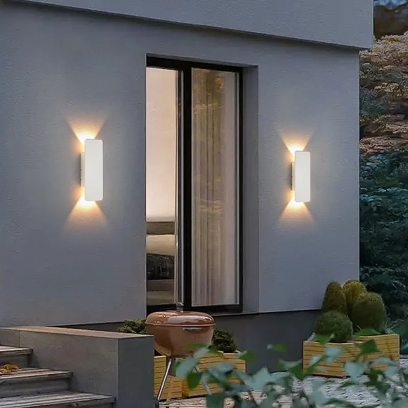 GoDesign OUTDOOR WALL LAMPS