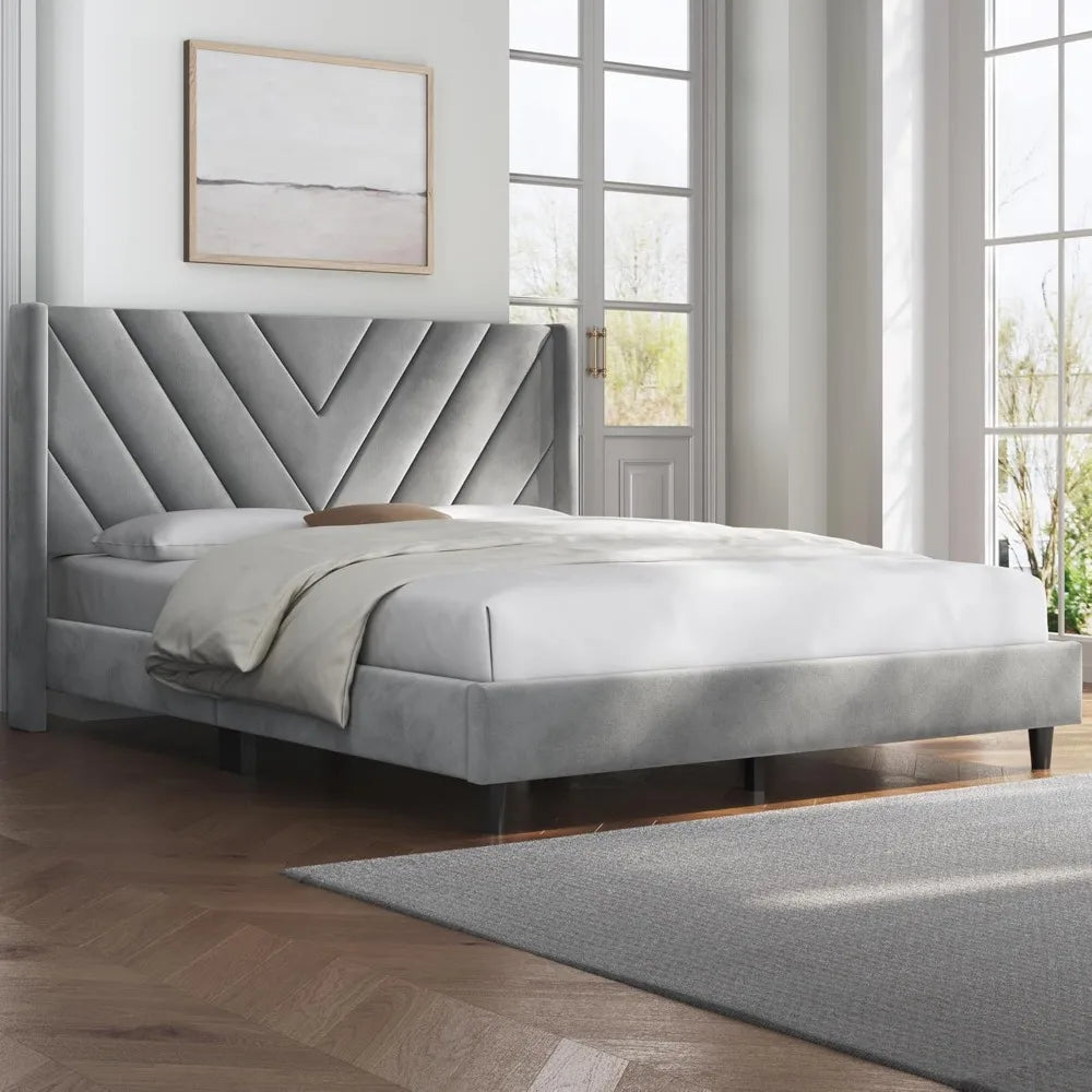 GoDesign BRONYAN PANEL BED