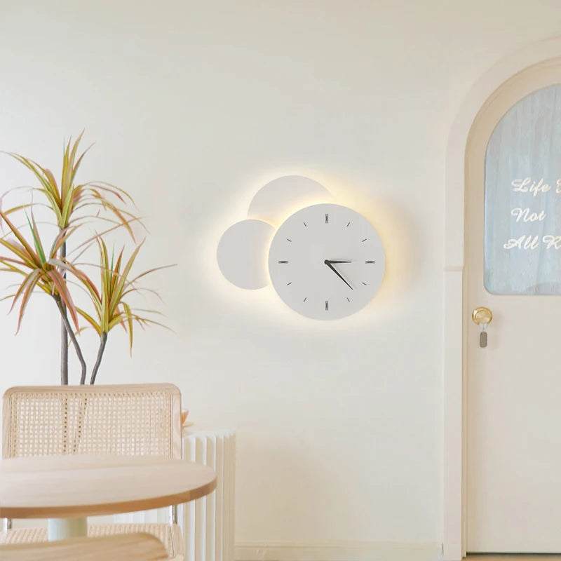 GoDesign CLOCK DECOR ART PIECE