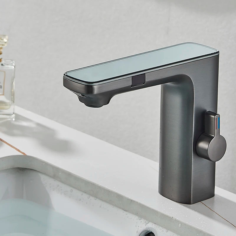 GoDesign BAY TIDE BASIN TOUCH MIXER