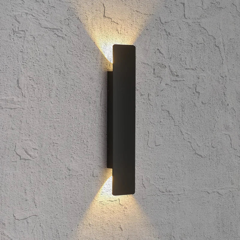 GoDesign OUTDOOR WALL LAMPS