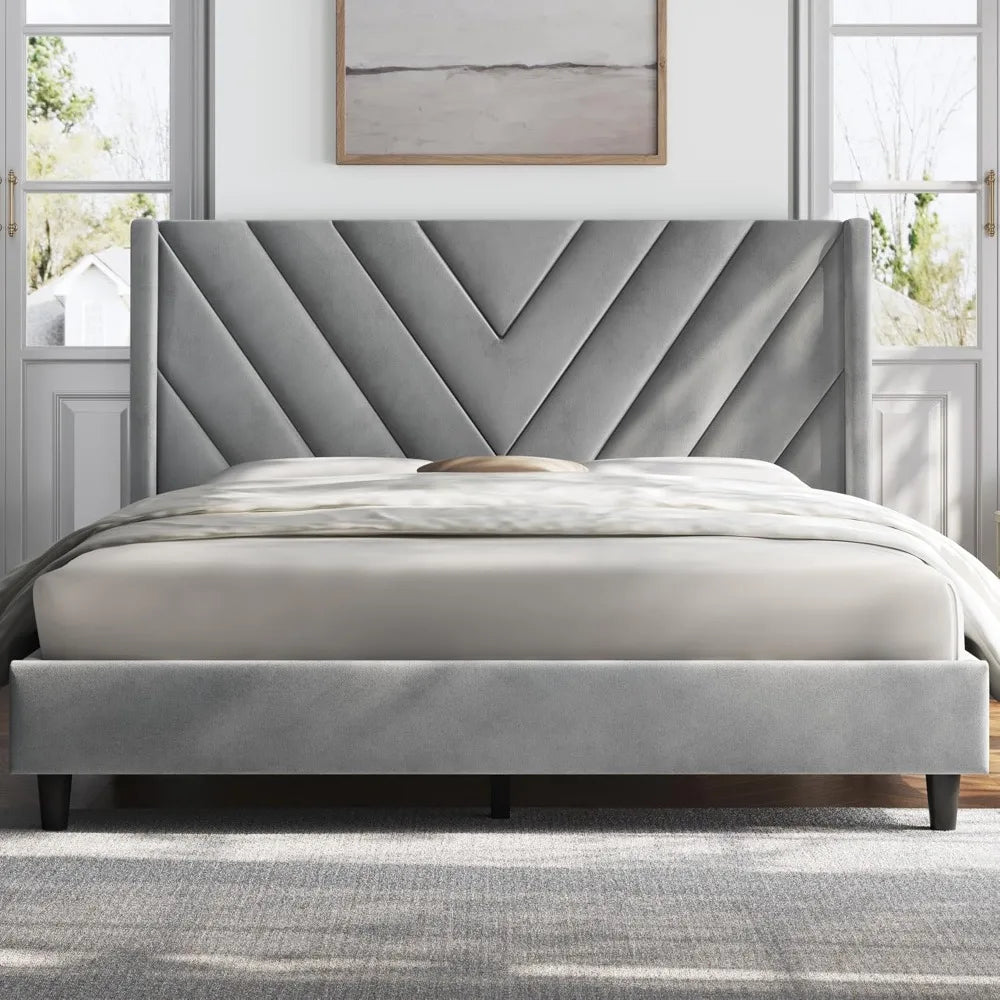 GoDesign BRONYAN PANEL BED