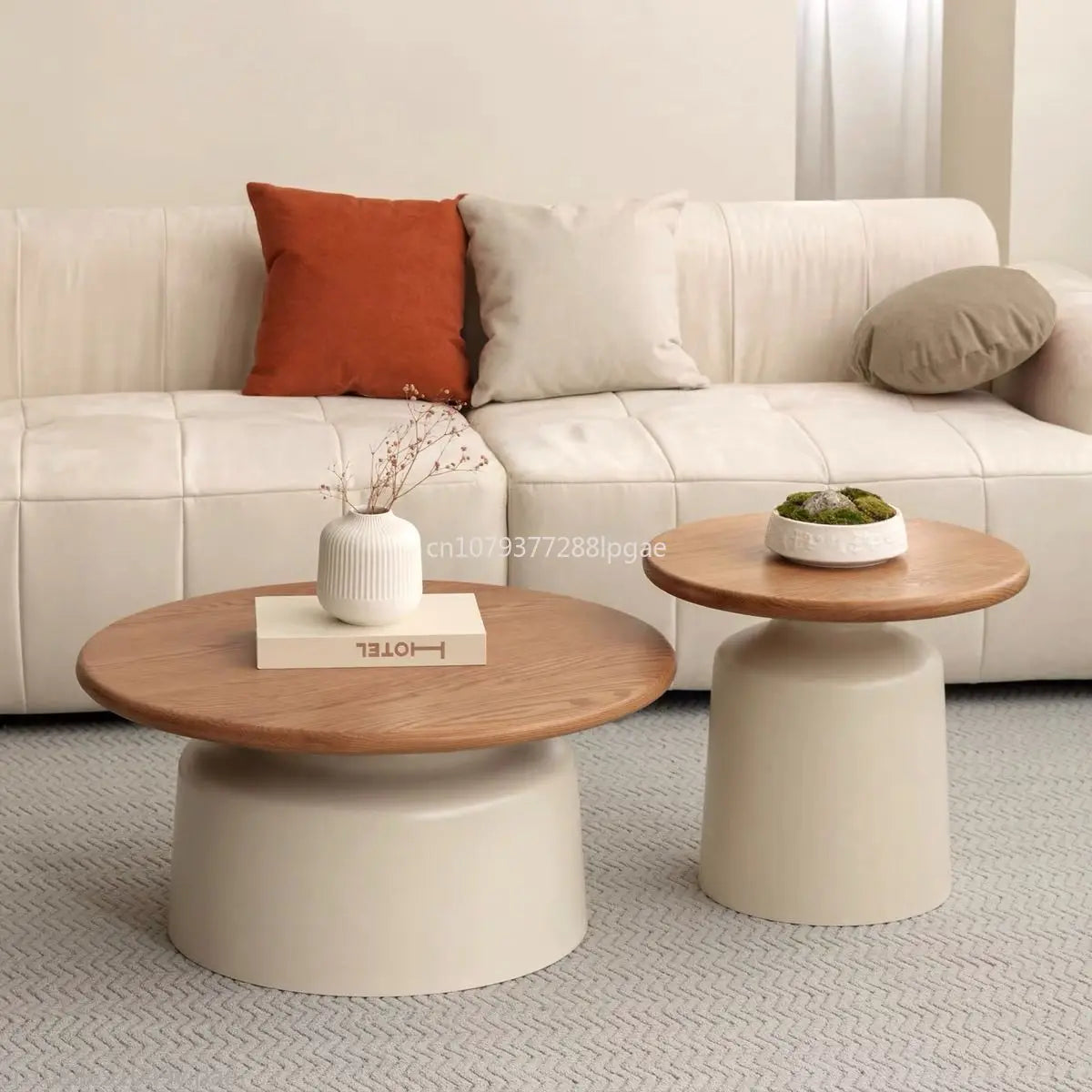 GoDesign LYNCOTT ROUND COFFEE TABLE