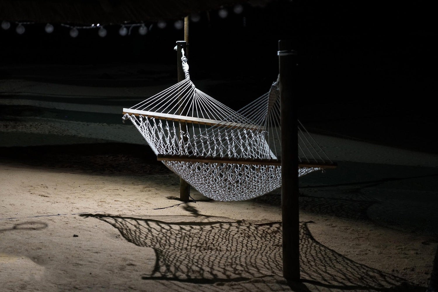 CHAIRS & HAMMOCKS