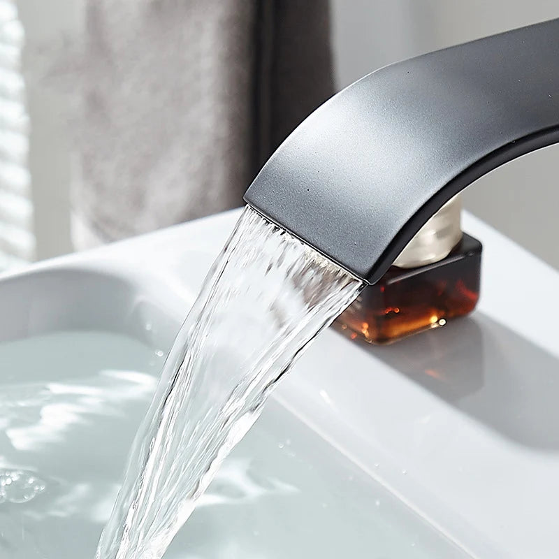 GoDesign WATERFALL BASIN FAUCET MIXER