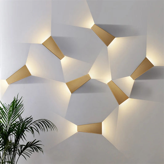 GoDesign OUTDOOR WALL LAMPS